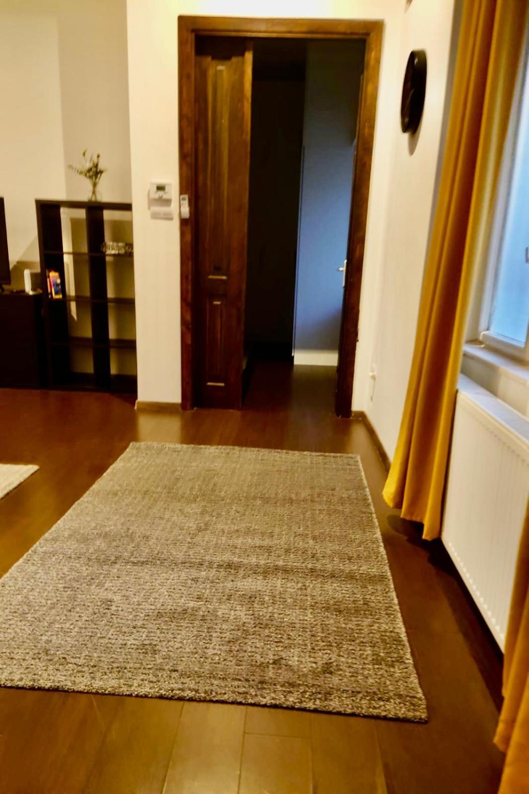 Broadway Downtown Deluxe Budapest Bagian luar foto