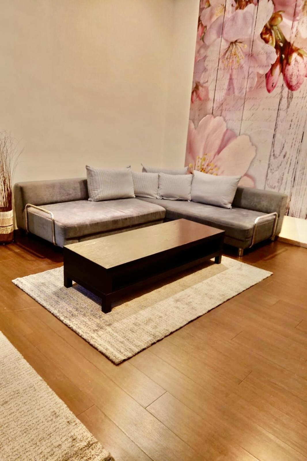 Broadway Downtown Deluxe Budapest Bagian luar foto